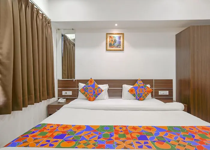 Fabhotel Regal Regency